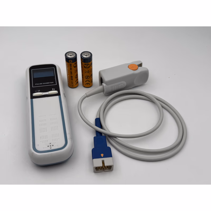Refurbished Electronic Handheld Spot-Check Pulse Oximeter with New Accessory - ChoiceMMed MD300I with new compatible finger clip sensor SKU: MD300I-R-01
